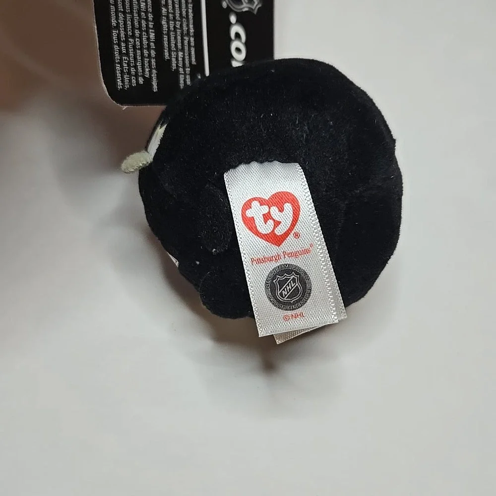 Ty Beanie Ballz Pittsburgh Penguins Black Plush Keychain NHL Mascot Toy 2018 NWT